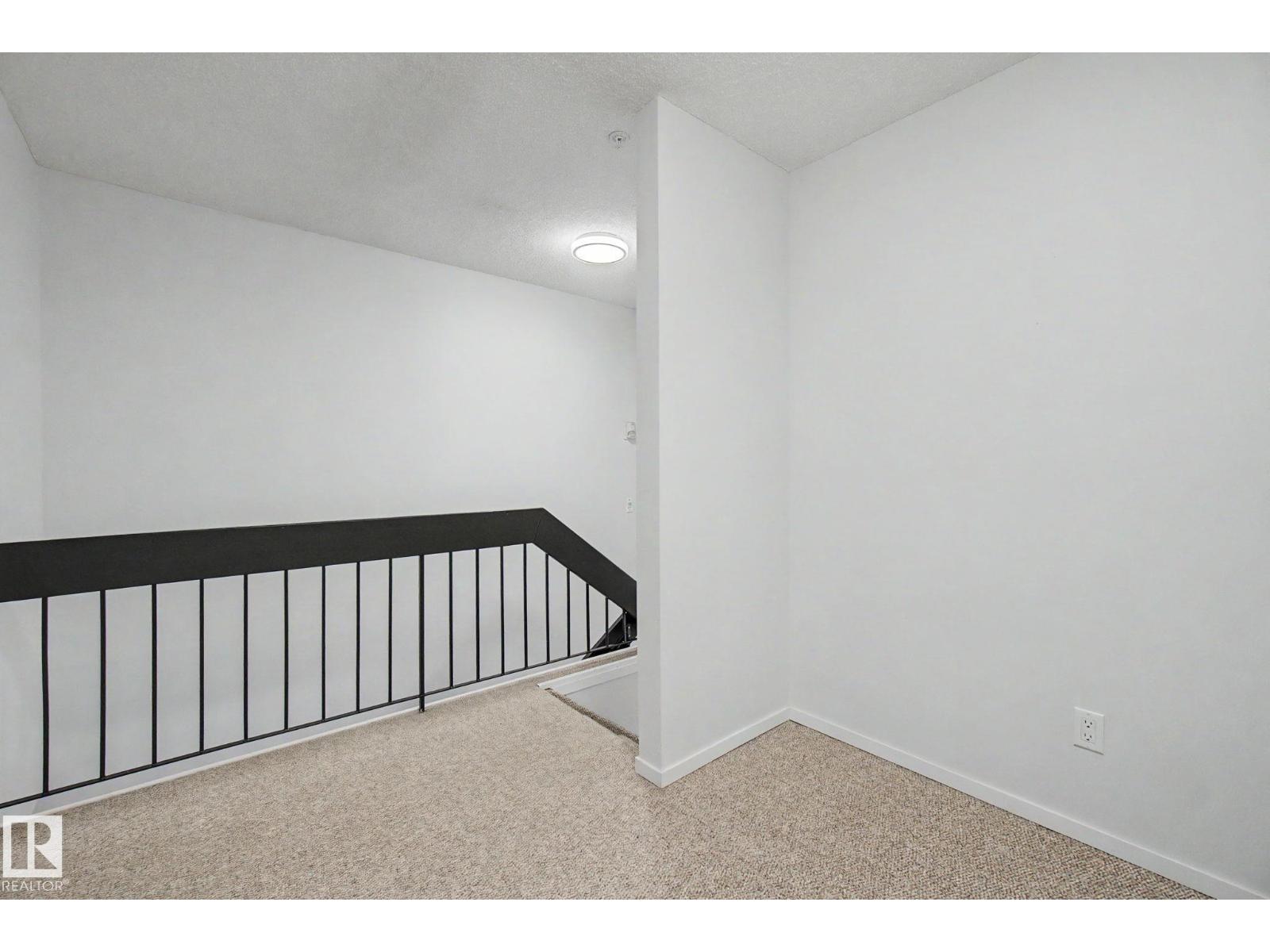 11150 83 AV NW - 30