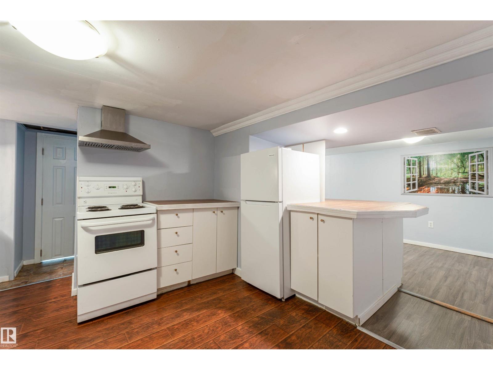 11416 89 ST NW — photo 32