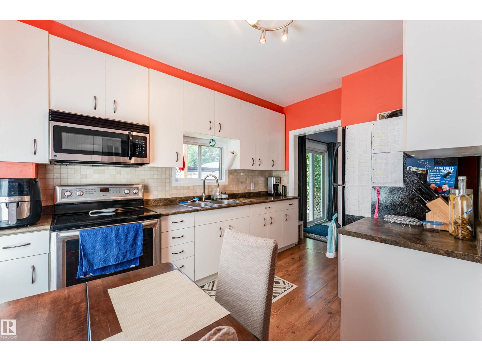 11416 89 ST NW — photo 8