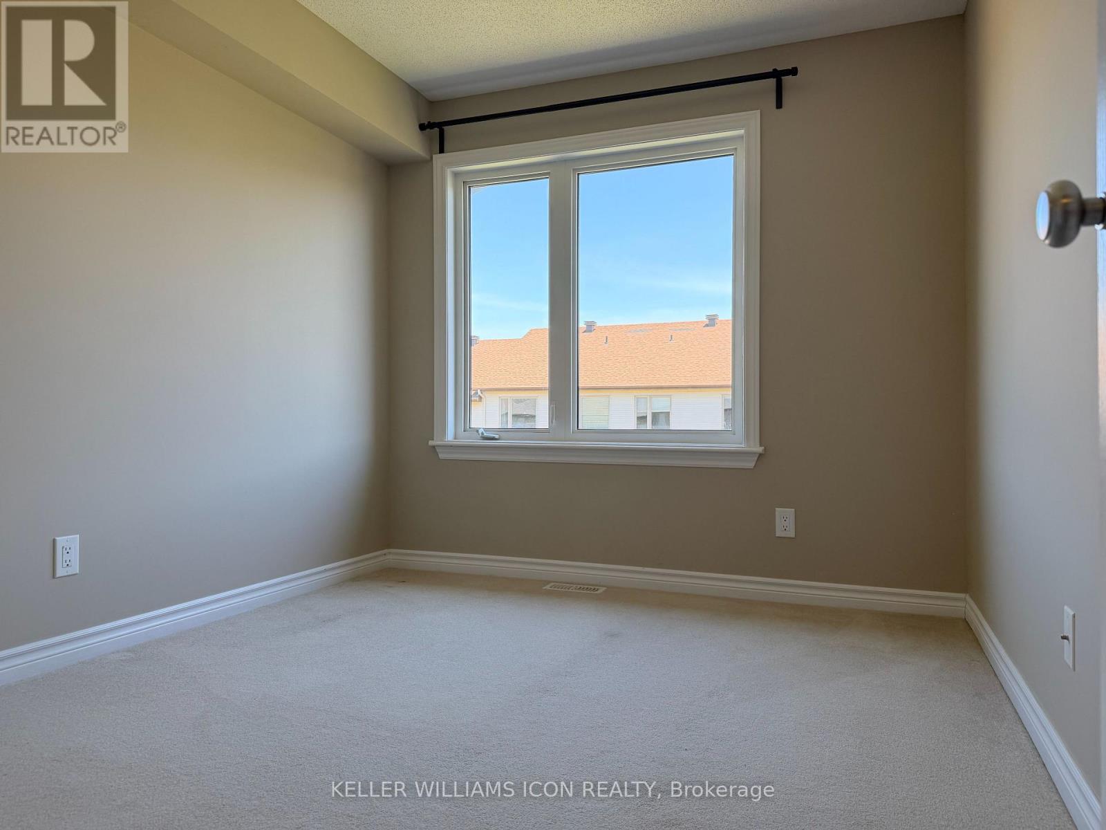 3 Bed, 3 Bath House for Rent in Ottawa – 871 FLETCHER CIRCLE, Ottawa – MLS# X13423906 - Image 9