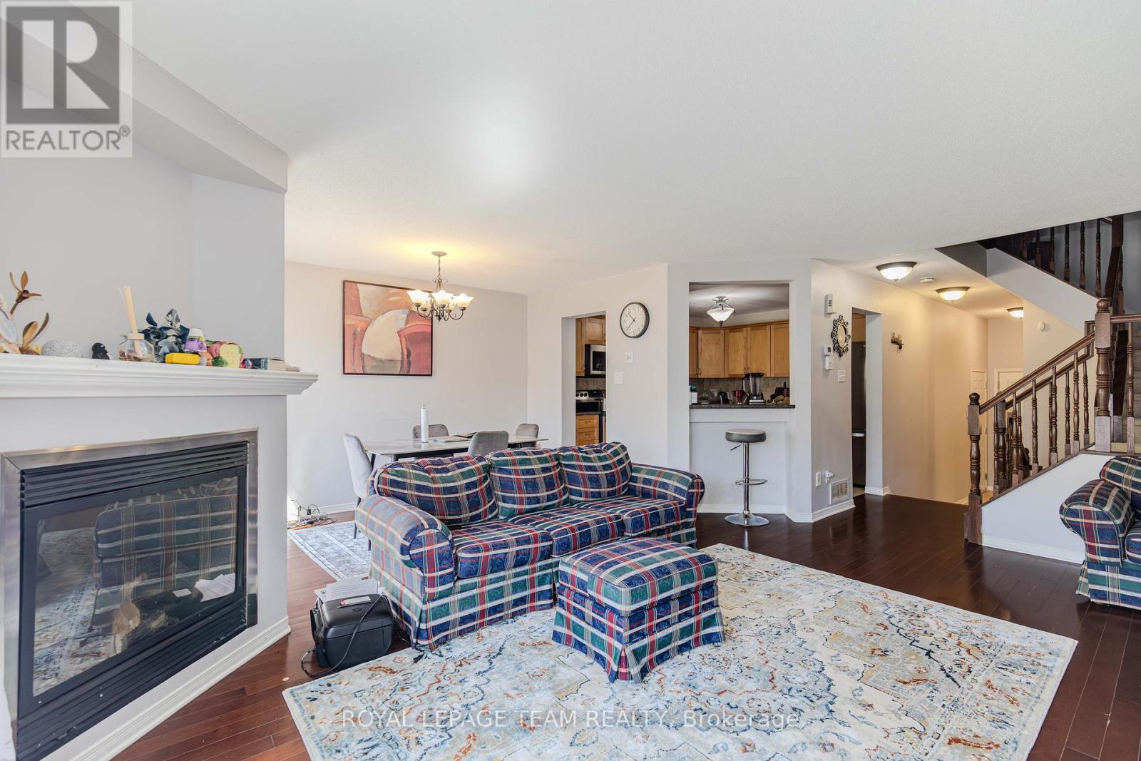3 Bed, 3 Bath House for Sale in Ottawa – 316 BRYARTON STREET, Ottawa – MLS# X13423926 - Image 10