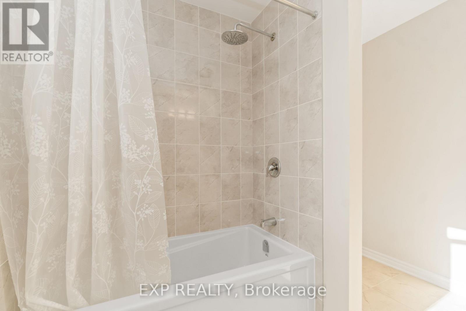 3 Bed, 4 Bath House for Rent in Ottawa – 4108 OBSIDIAN STREET W, Ottawa – MLS# X13423934 - Image 17