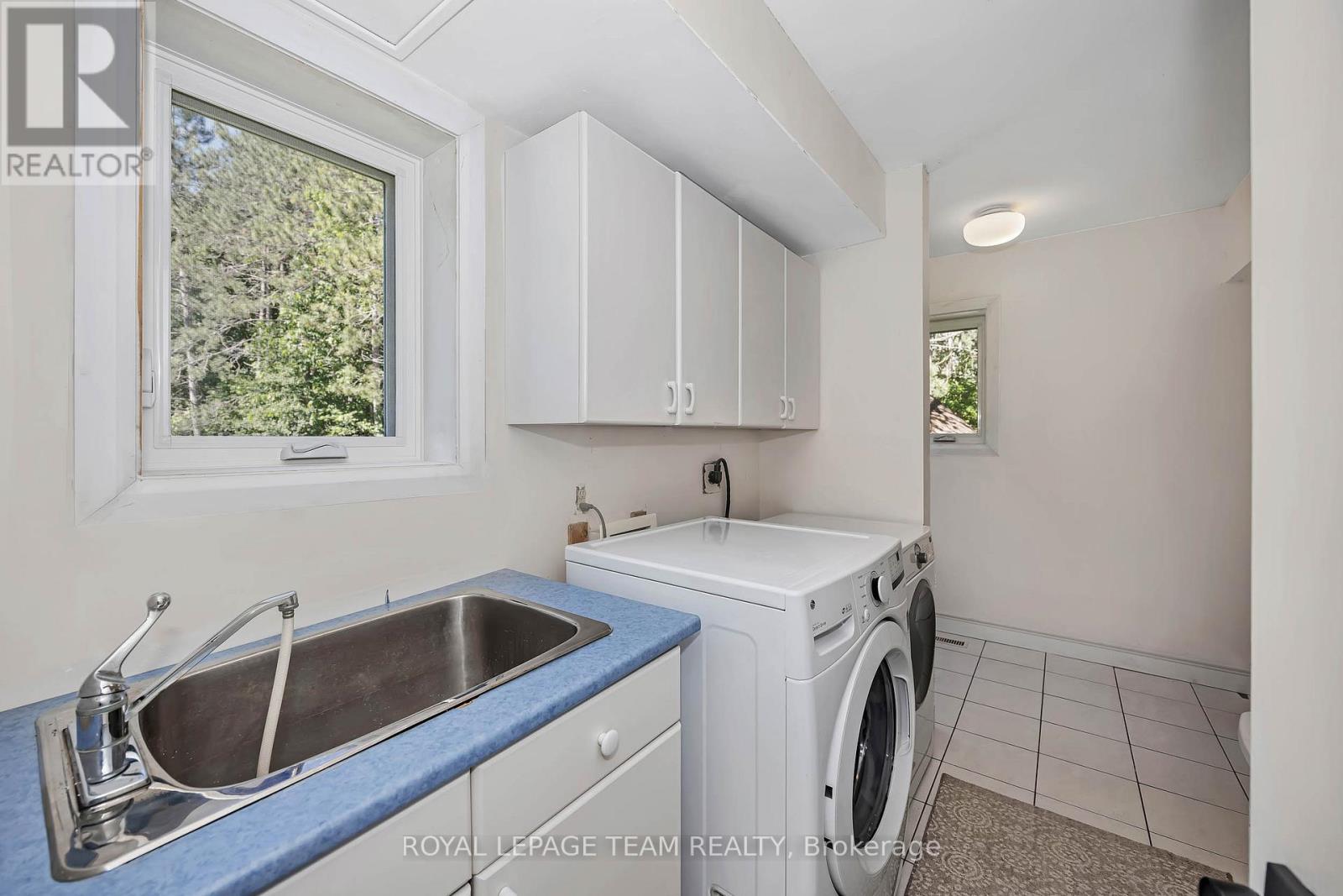 104 SOL LANE - 26
