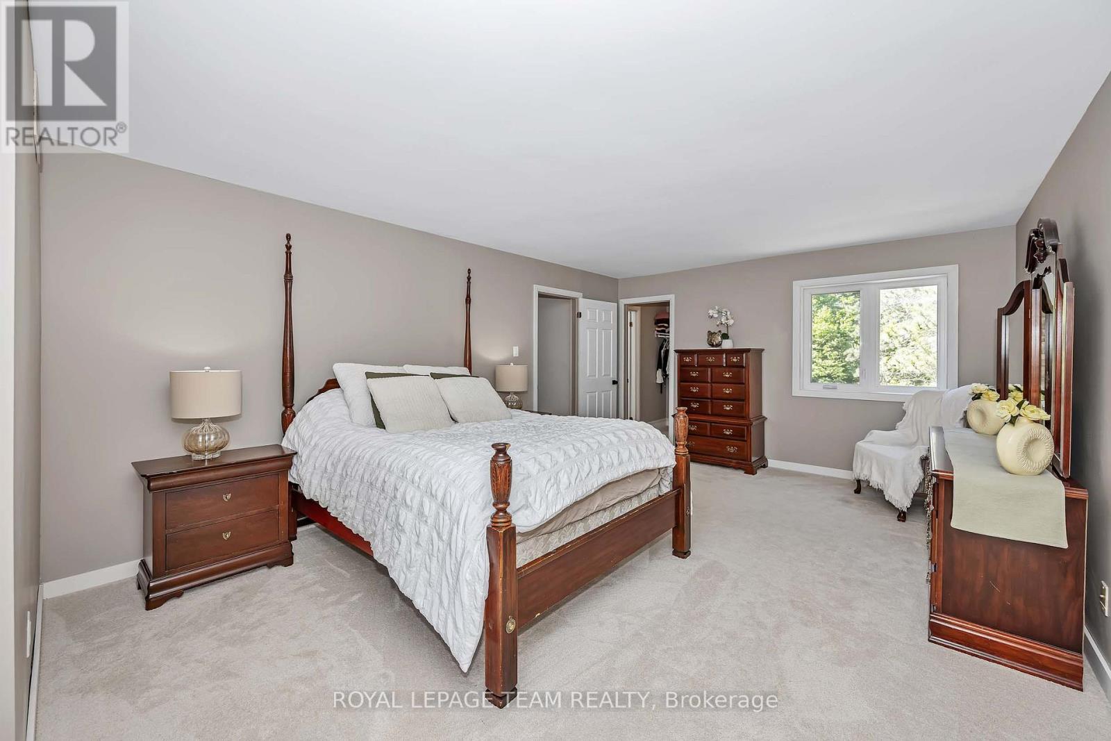 104 SOL LANE - 28