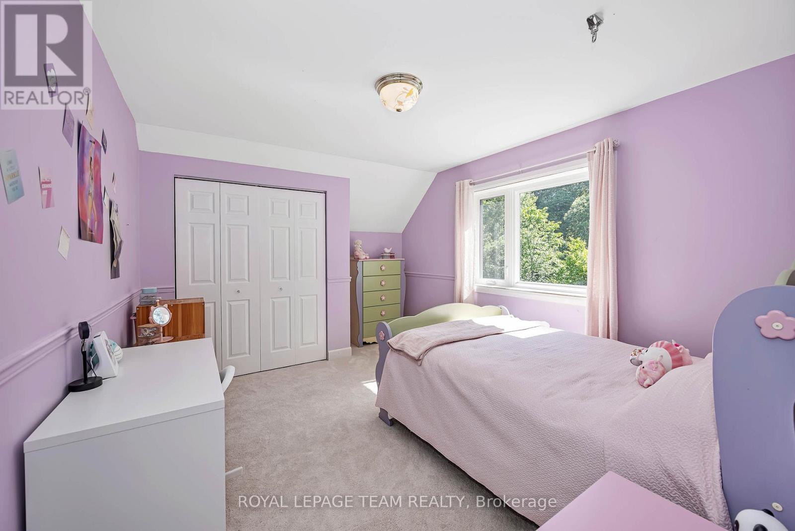 104 SOL LANE - 36