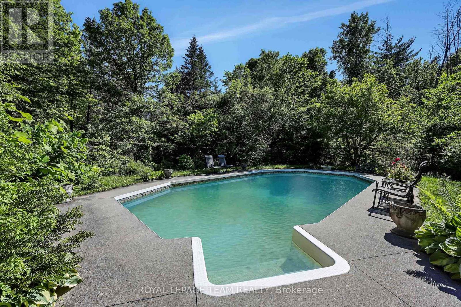 104 SOL LANE - 43