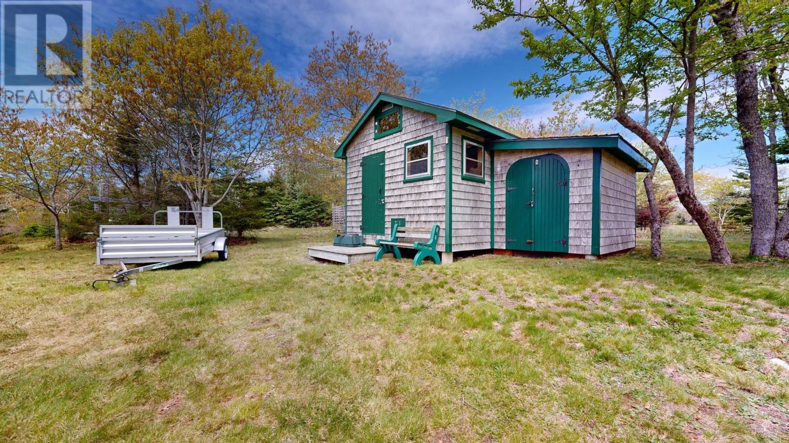 Property 38 of 46 of 952 Port Latour Road