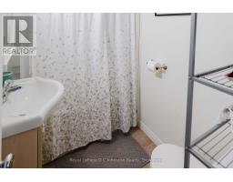 561 Wellington Street, Saugeen Shores, ON N0H2C4 Photo 9