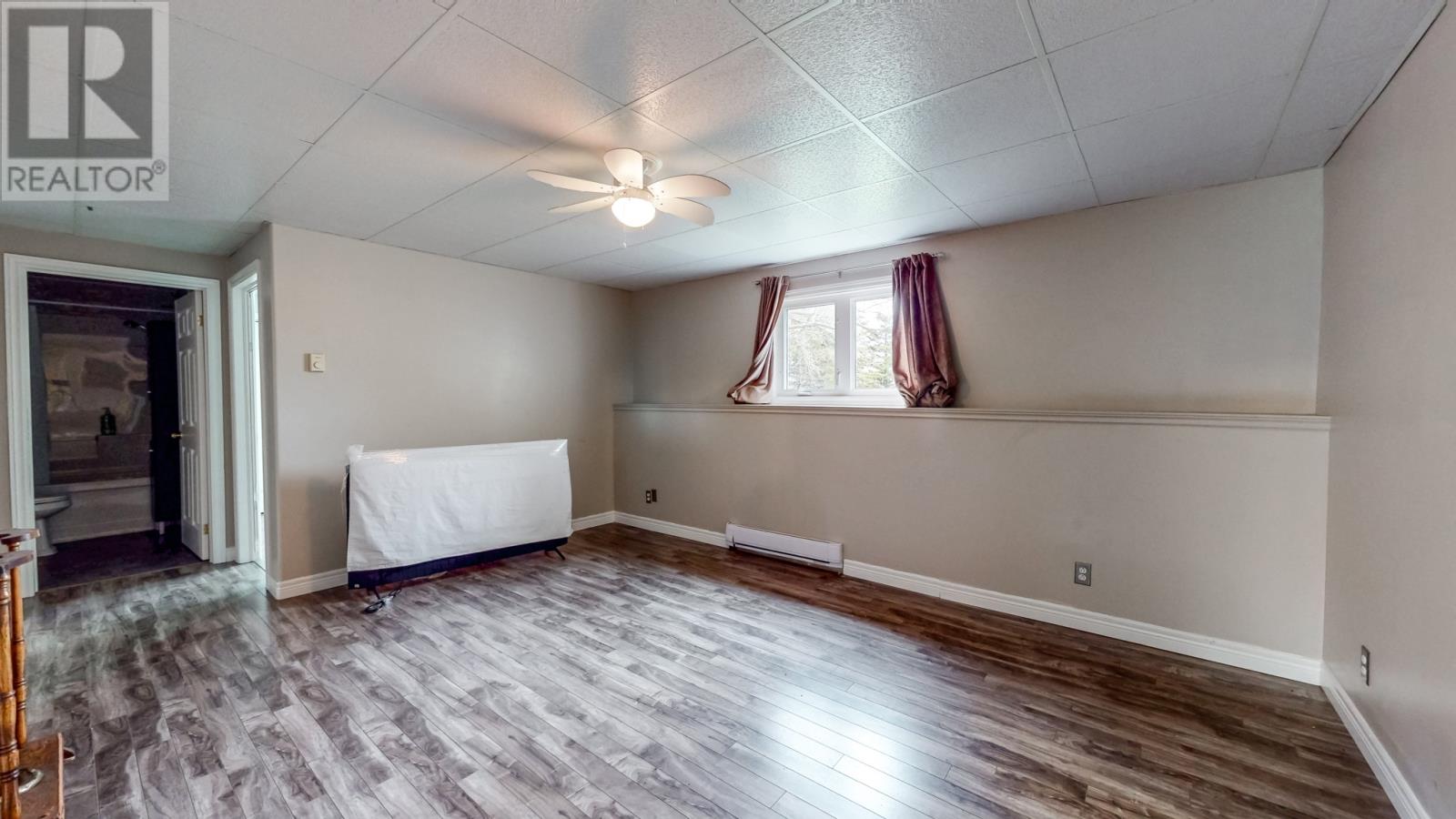 283 Main Road - 17