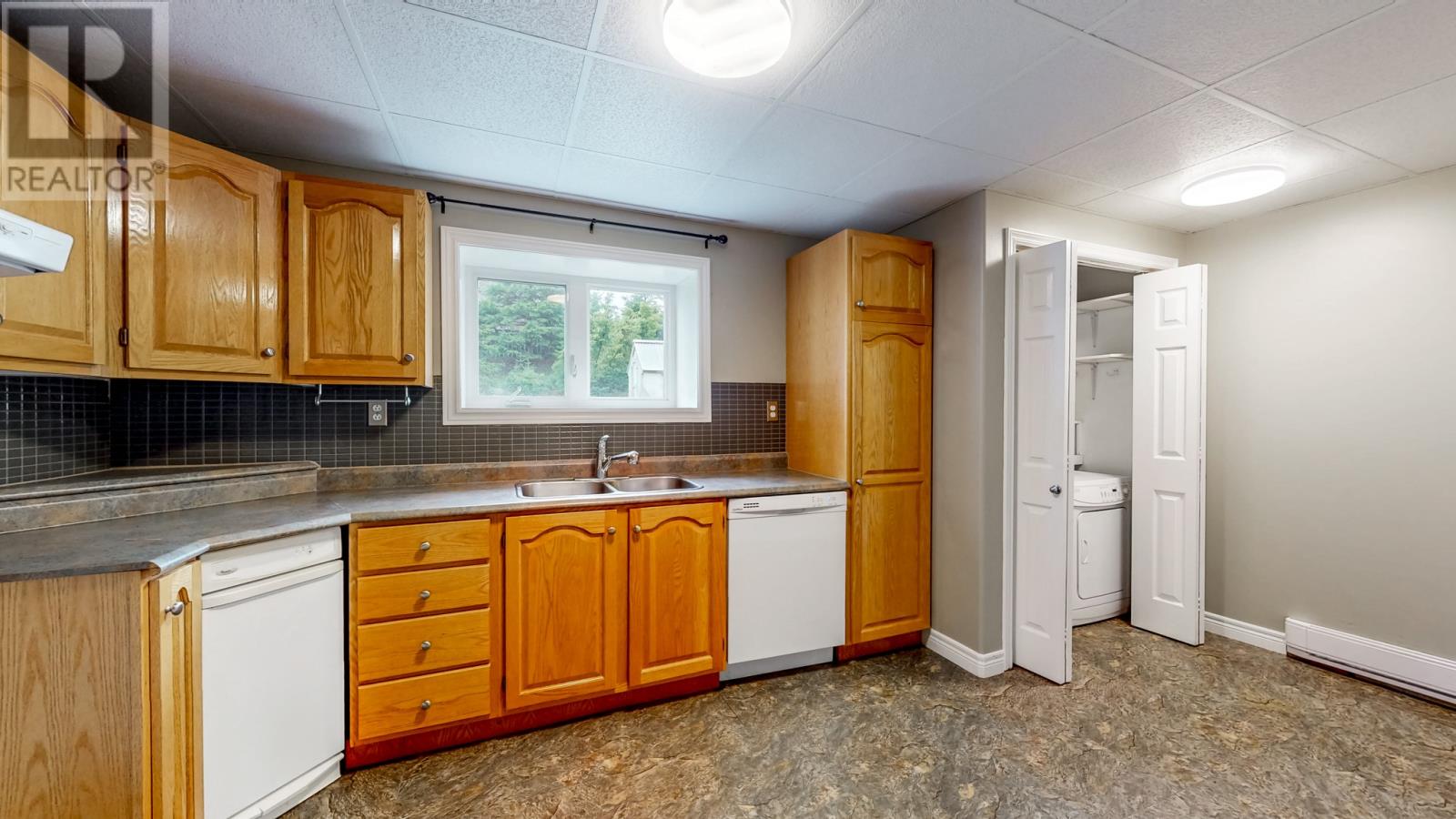 283 Main Road - 20