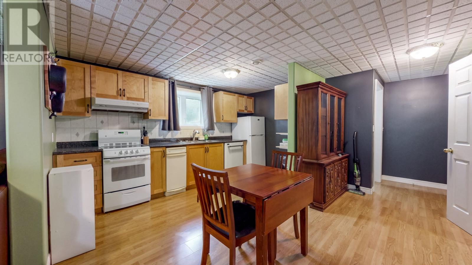 283 Main Road - 25