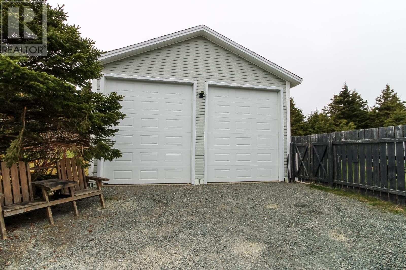 283 Main Road - 32