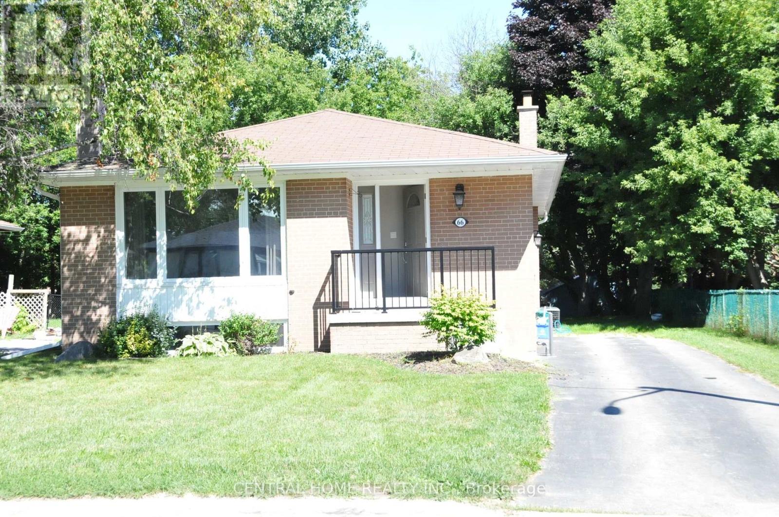 Listing photo of 66 COLLINS CRESCENT
