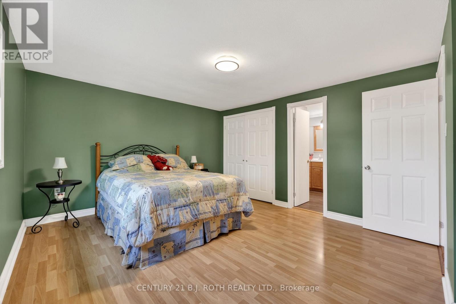 6 FORD STREET - 12