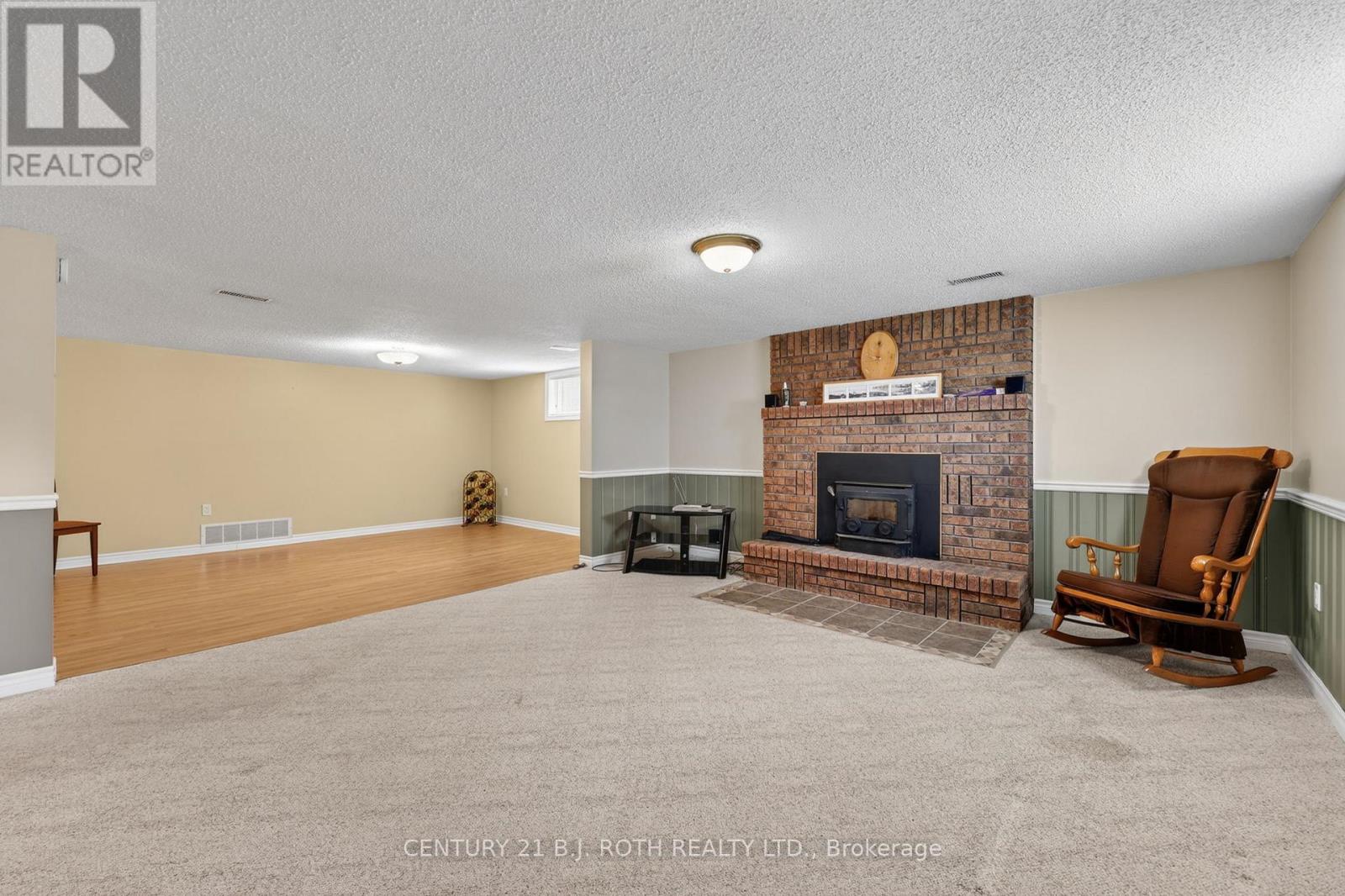 6 FORD STREET - 22