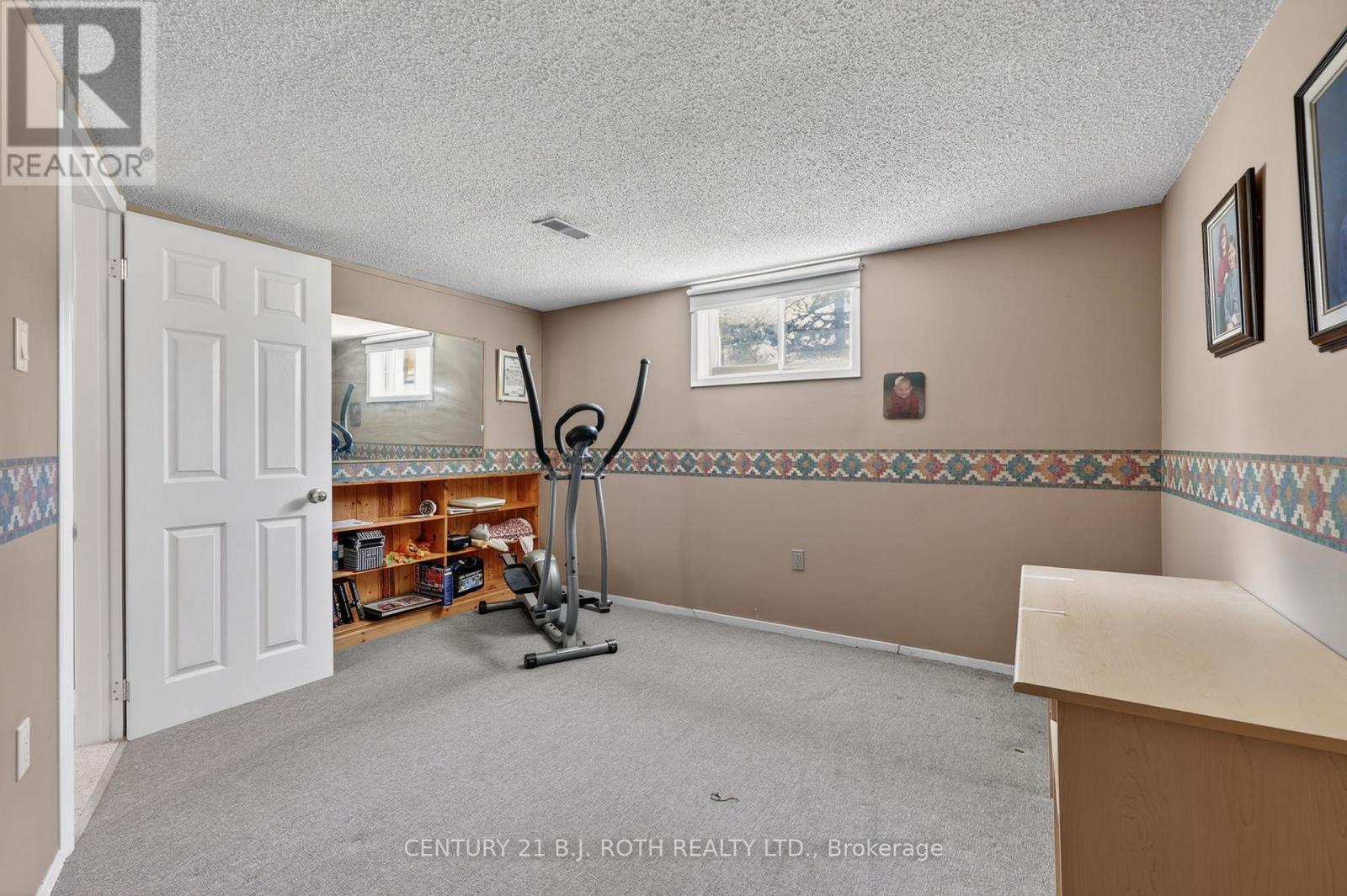6 FORD STREET - 26