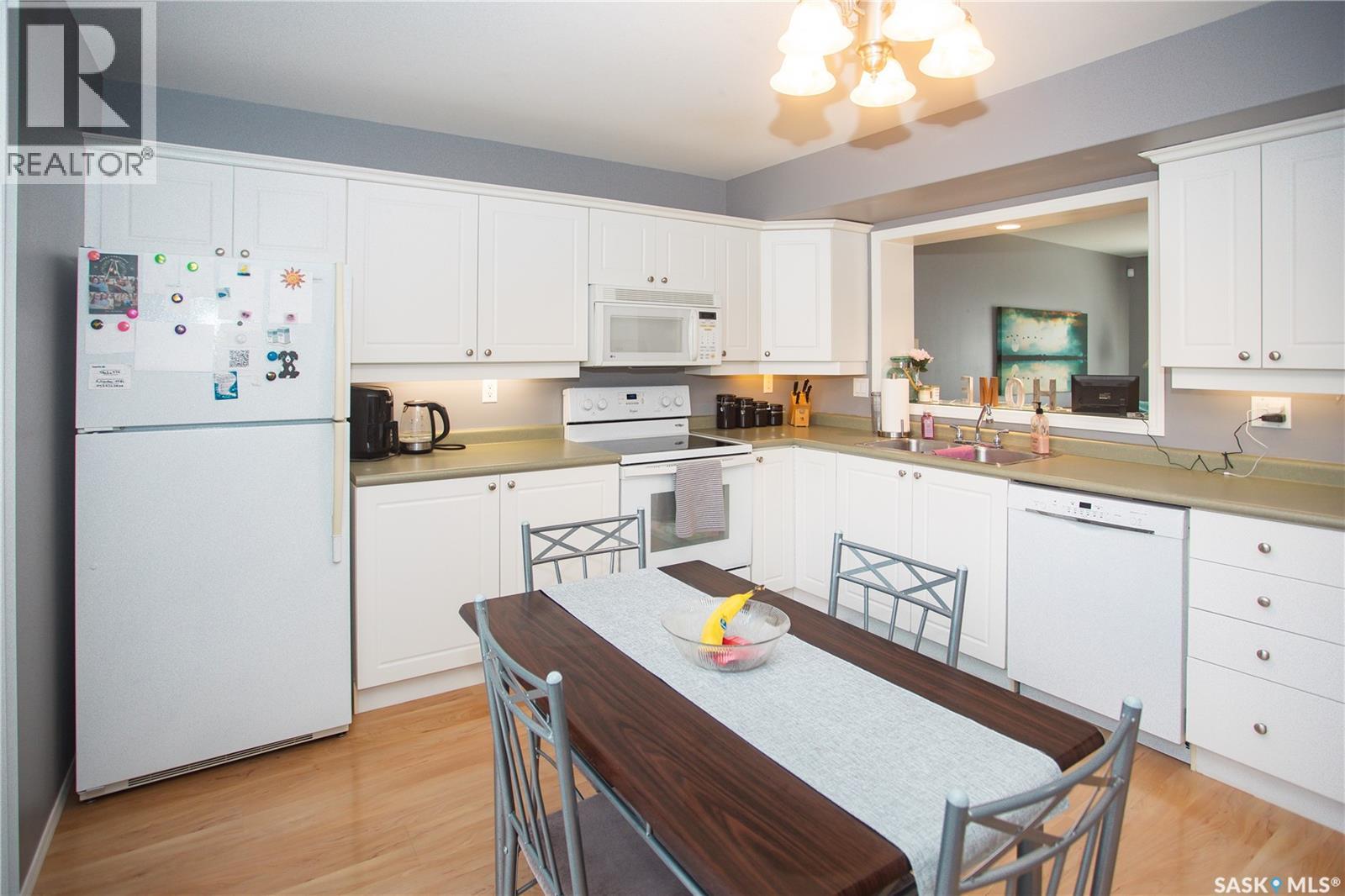 163 670 KENDERDINE ROAD - photo 4
