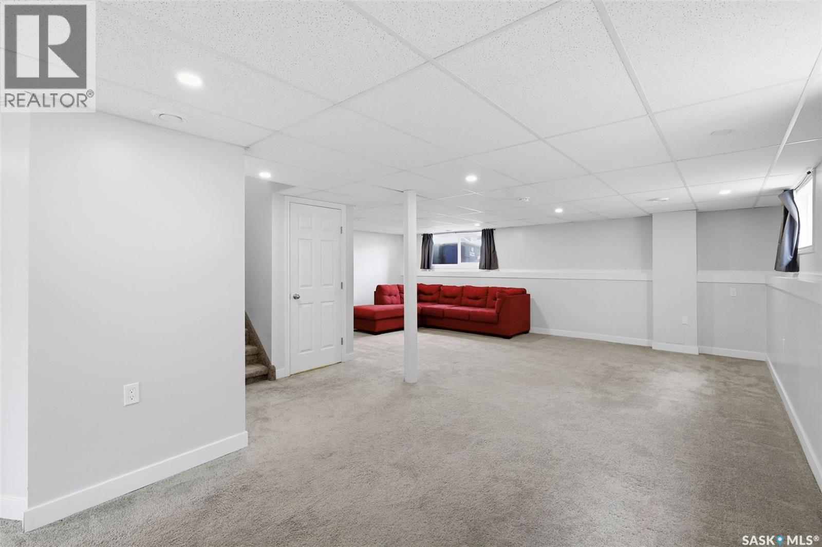 1521 Laura AVENUE — photo 22