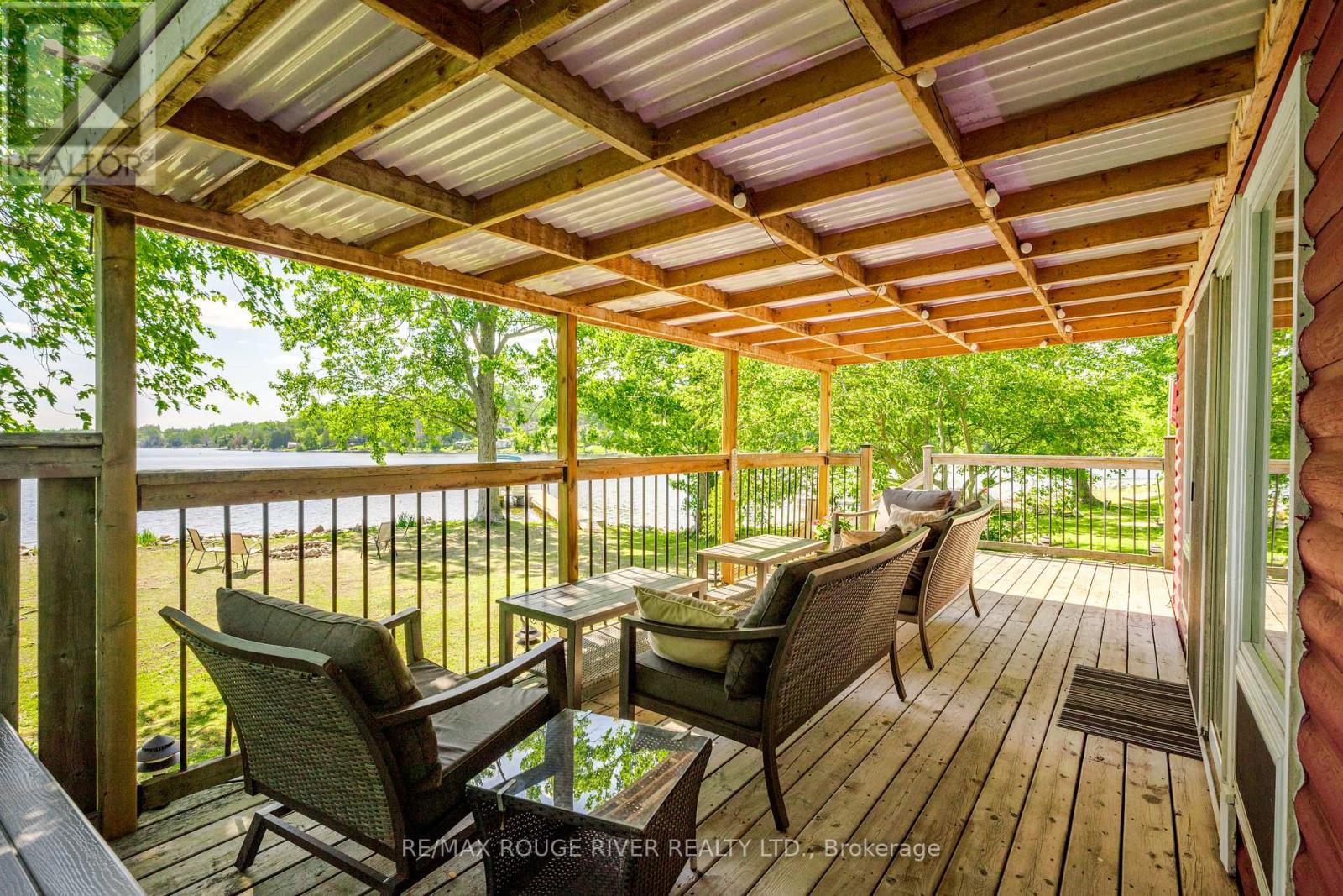 8 HUYCKE'S ISLAND - 23