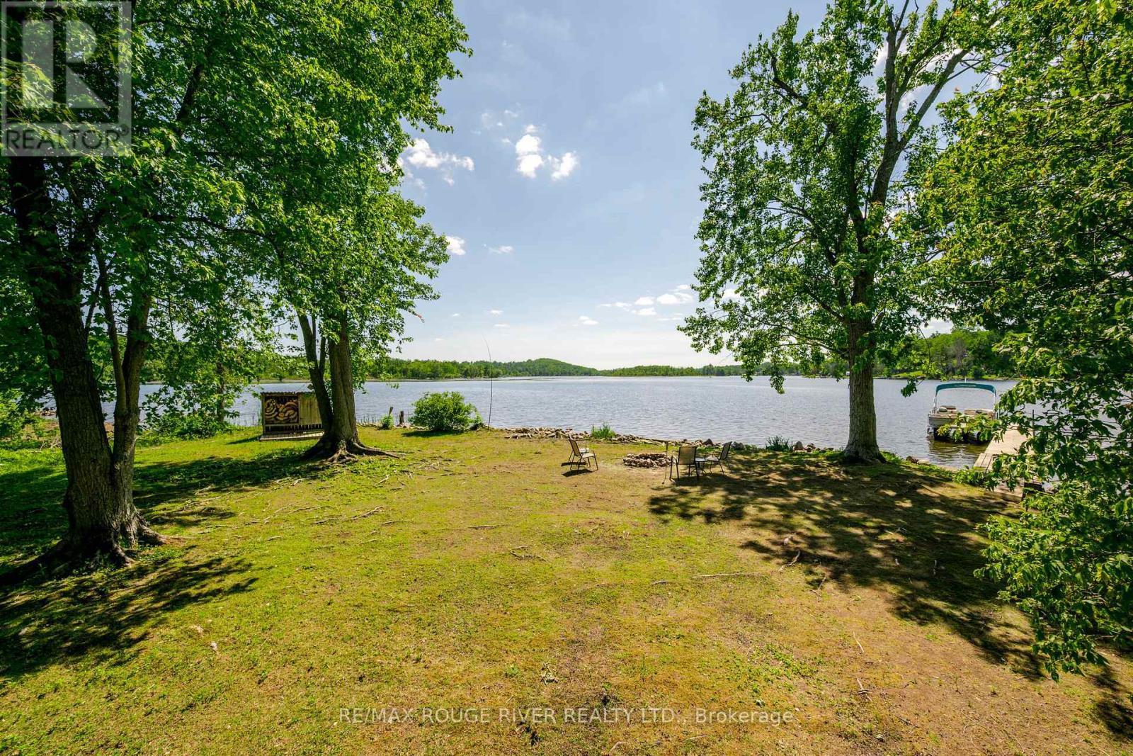 8 HUYCKE'S ISLAND - 26