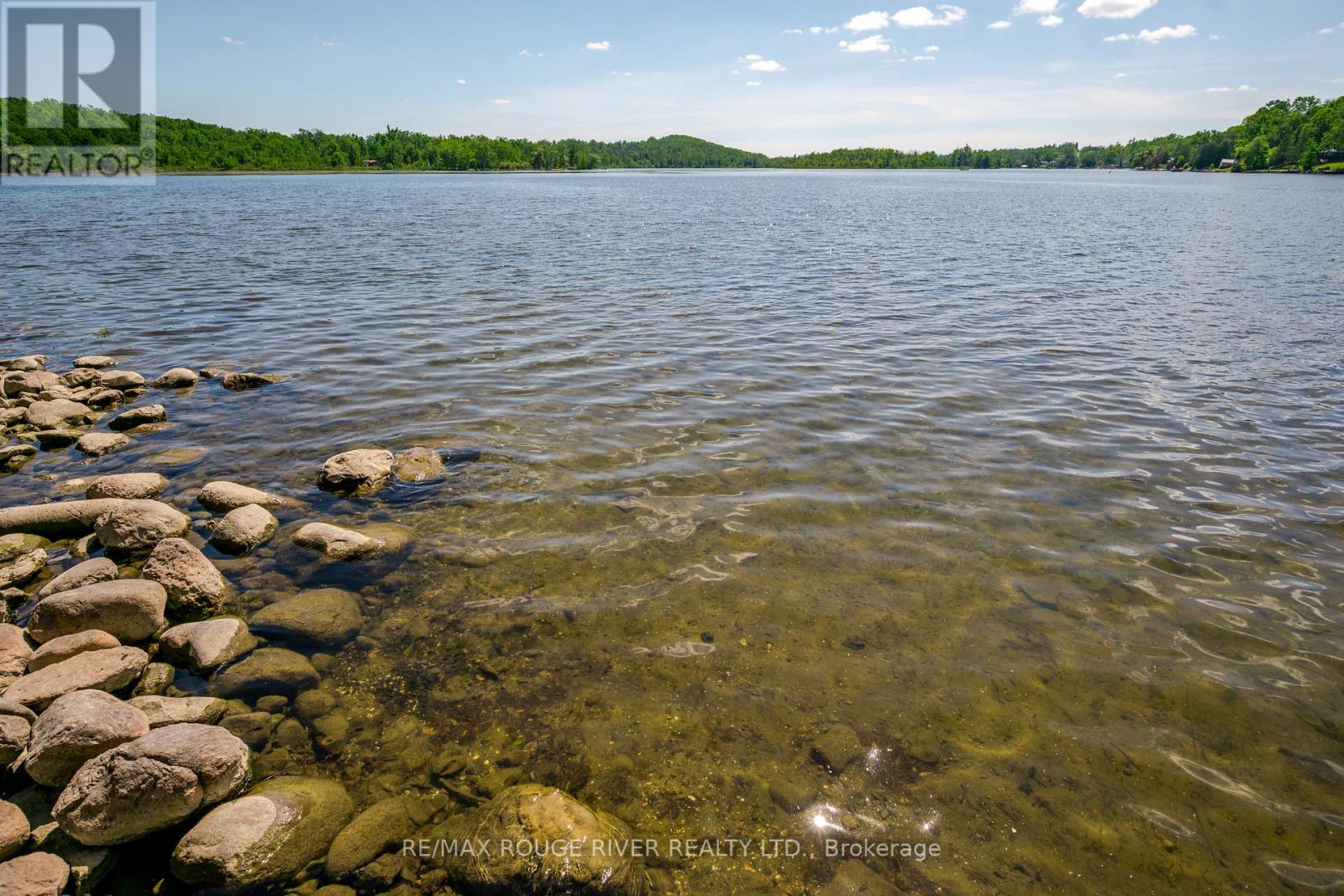8 HUYCKE'S ISLAND - 28