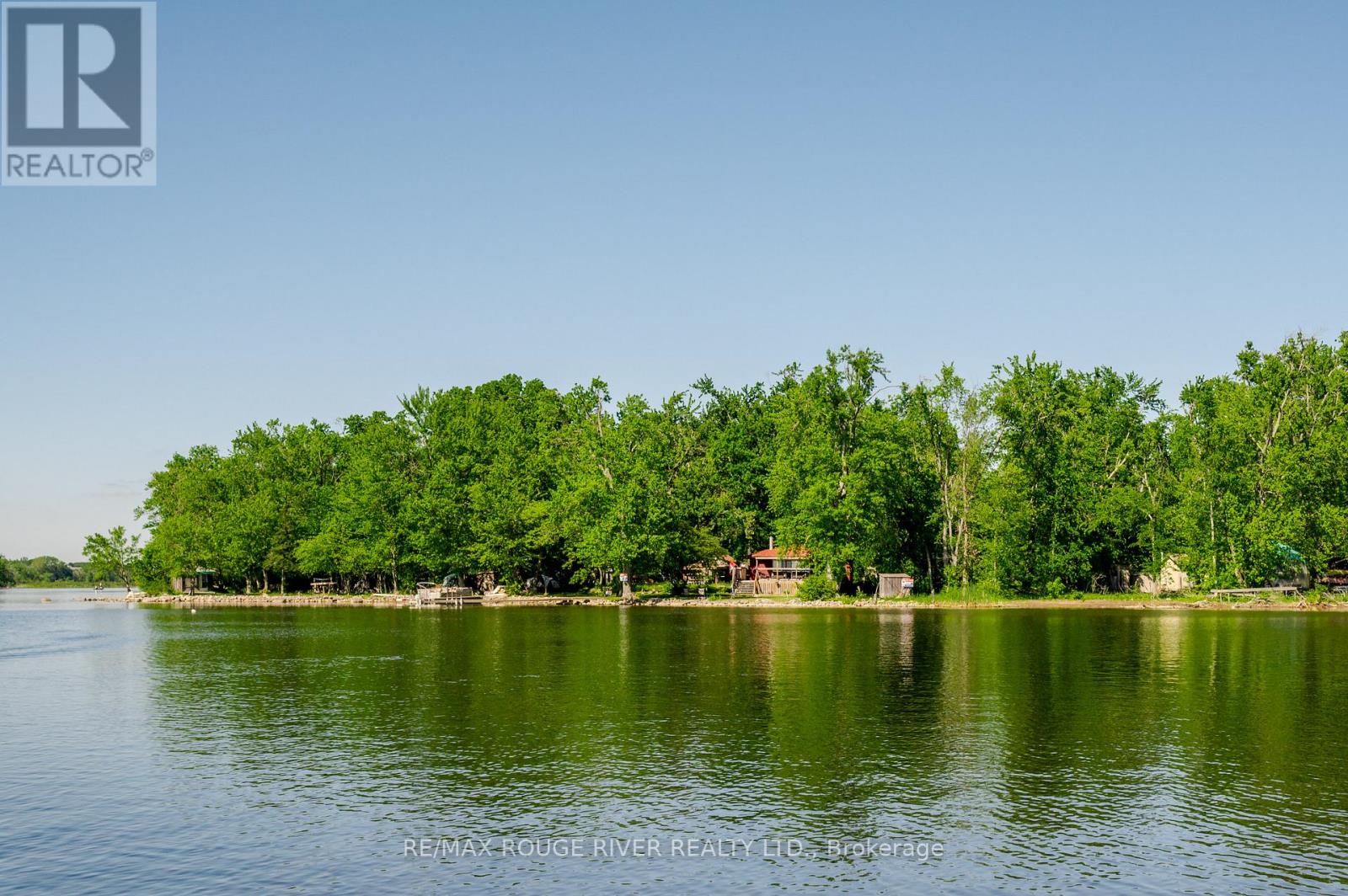 8 HUYCKE'S ISLAND - 33