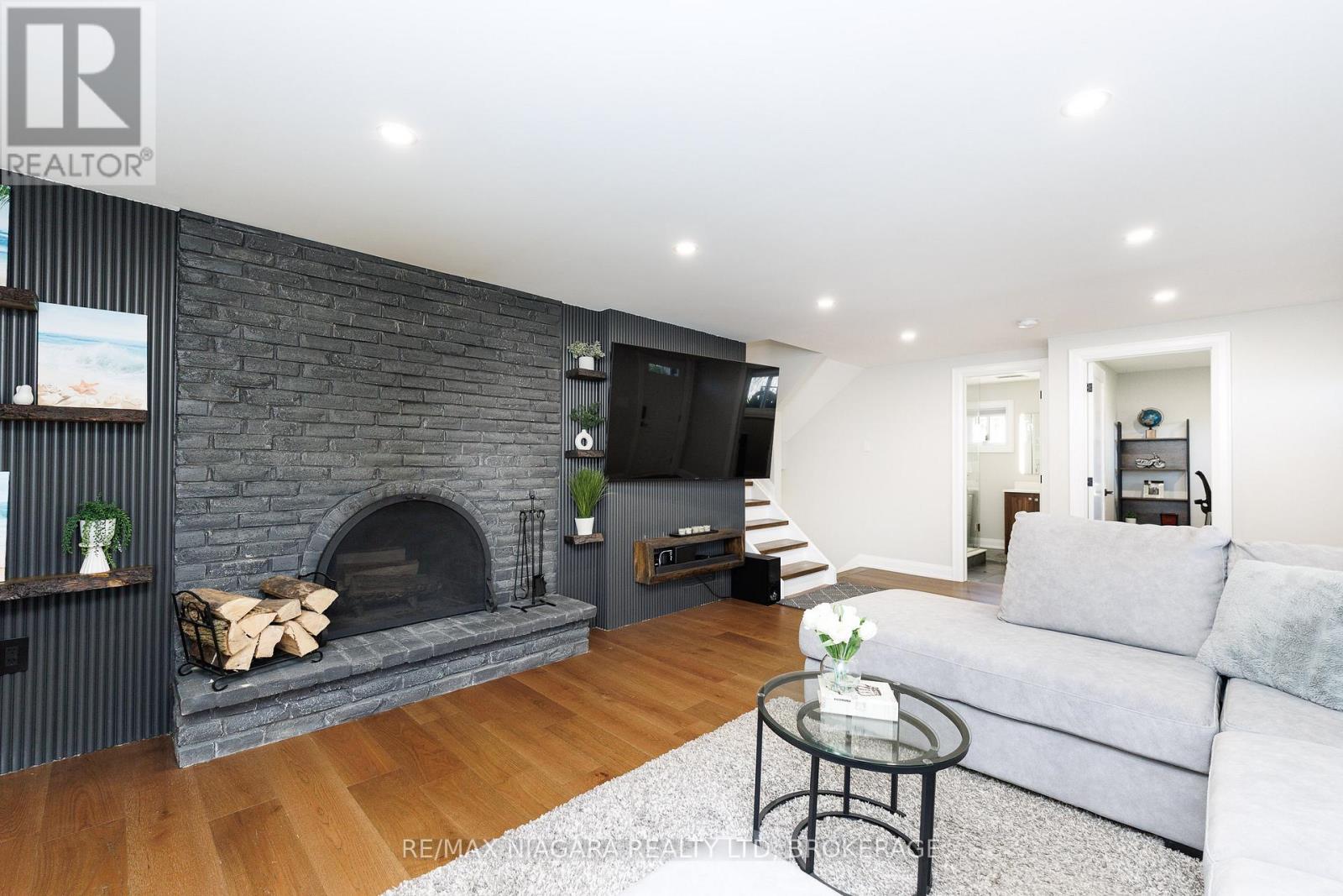 3100 RAPELJE STREET - Image 14