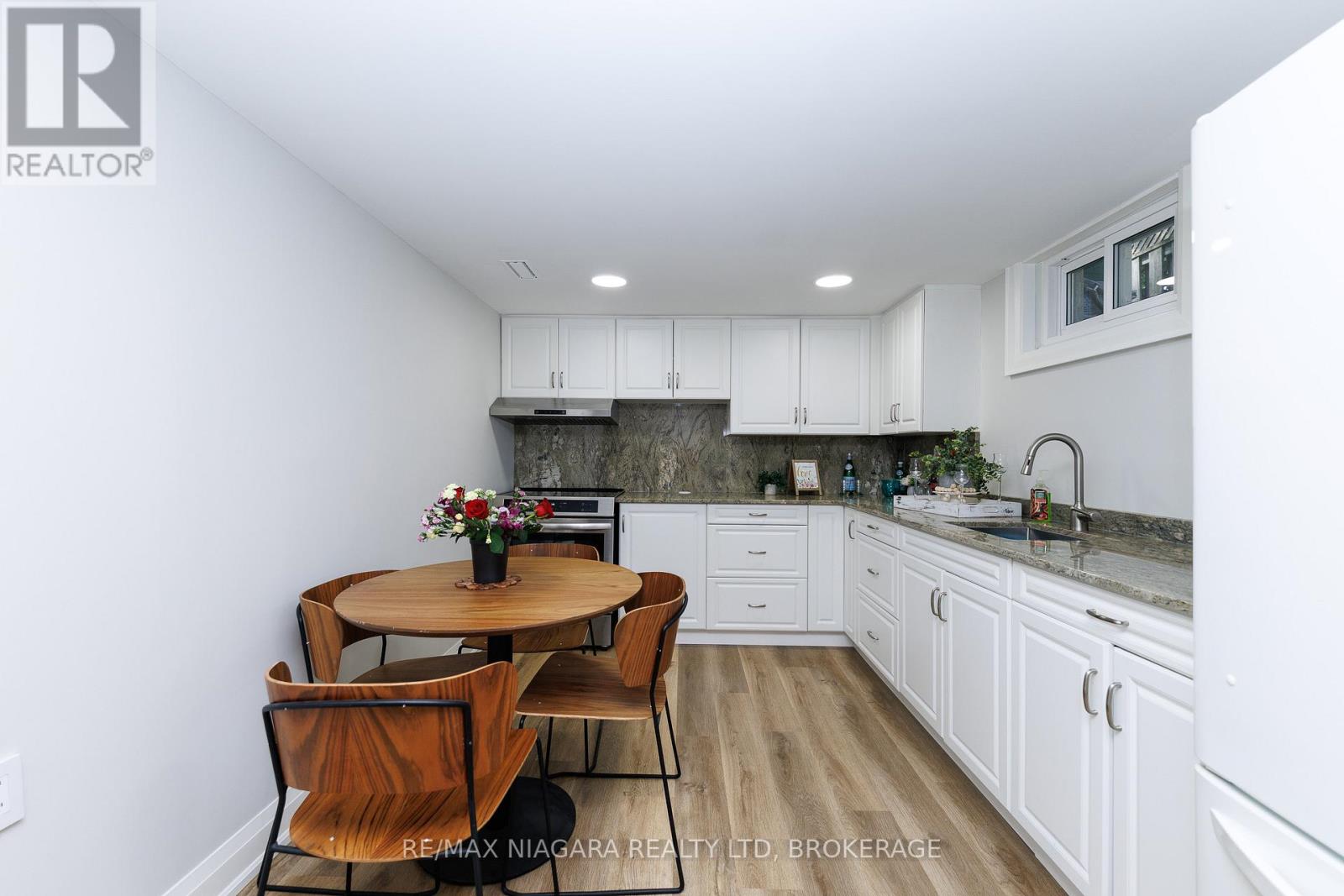 3100 RAPELJE STREET - Image 19