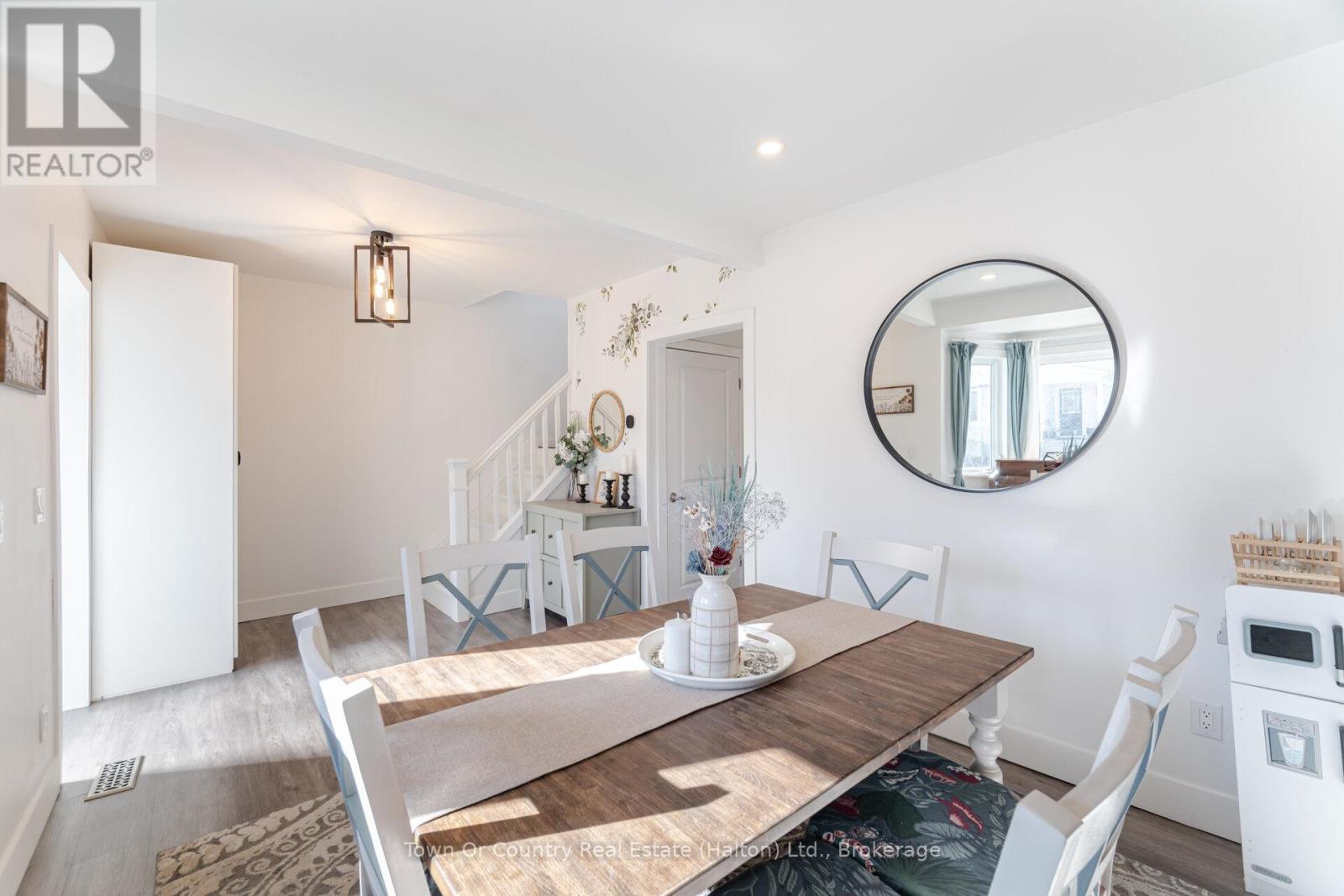 23 PRINCE STREET - Image 9