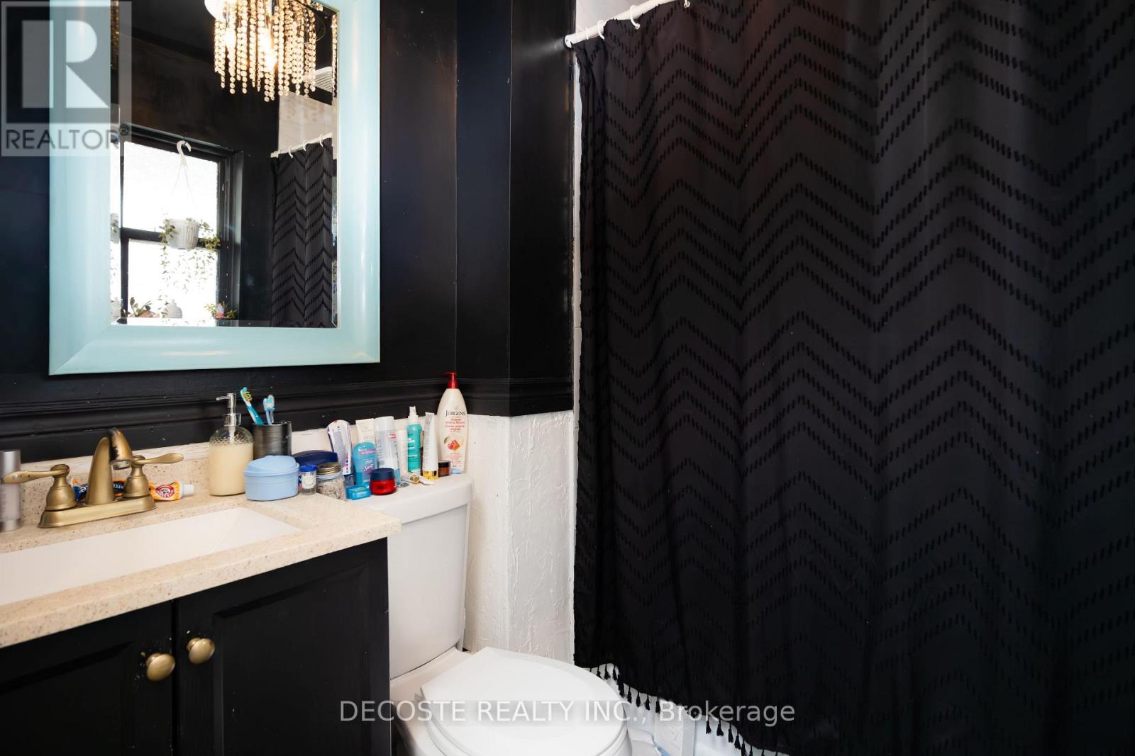 1172 DIEPPE STREET - 25