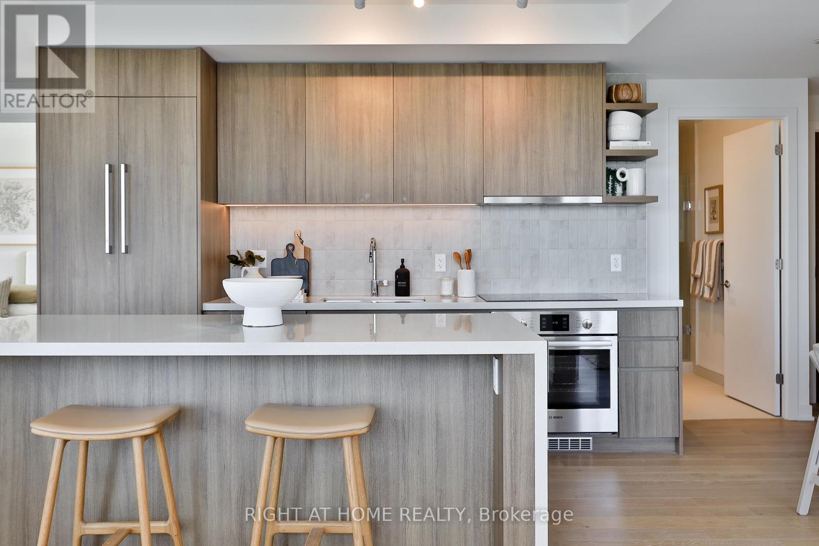 #602 1161 KINGSTON ROAD - 13