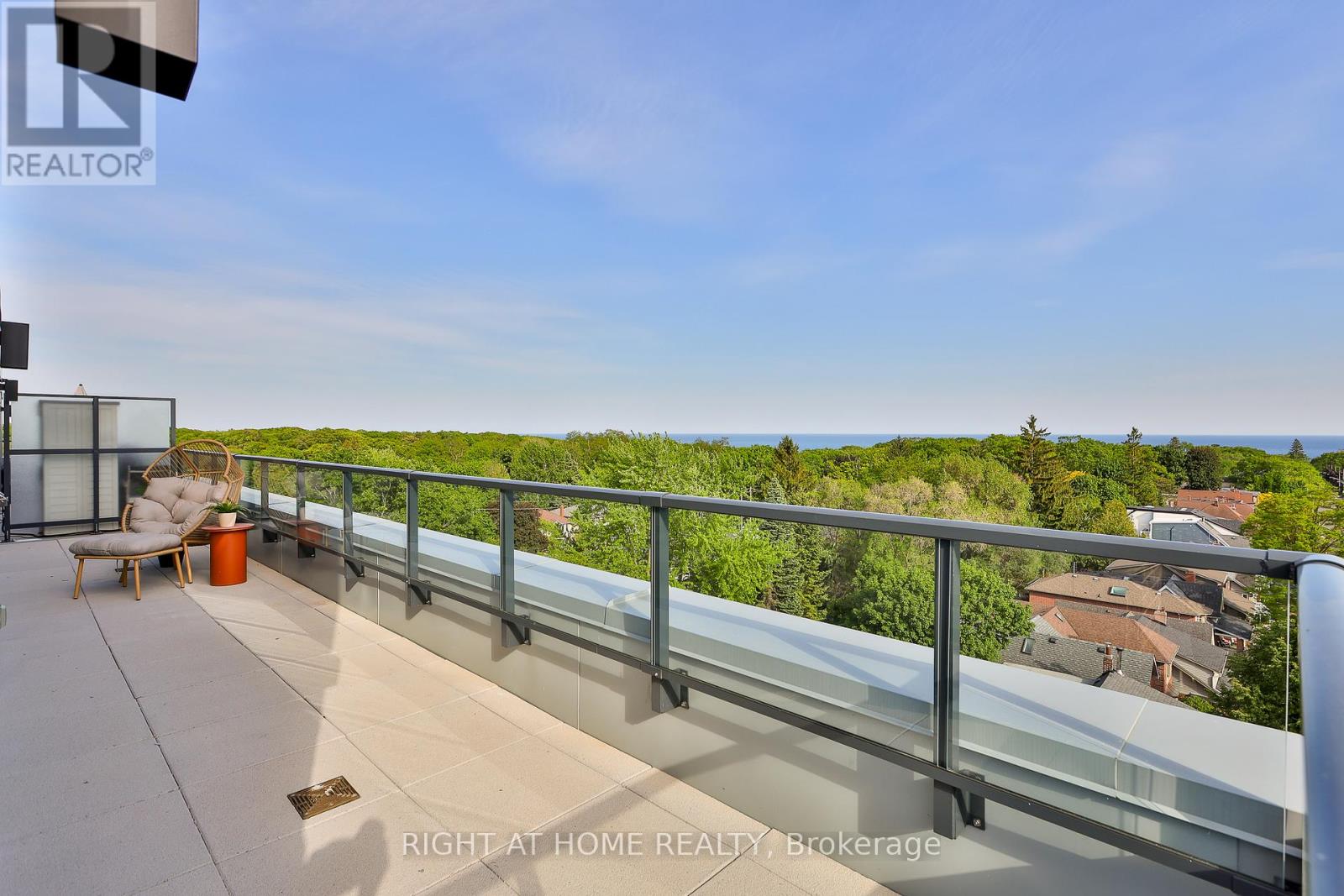 #602 1161 KINGSTON ROAD - 6