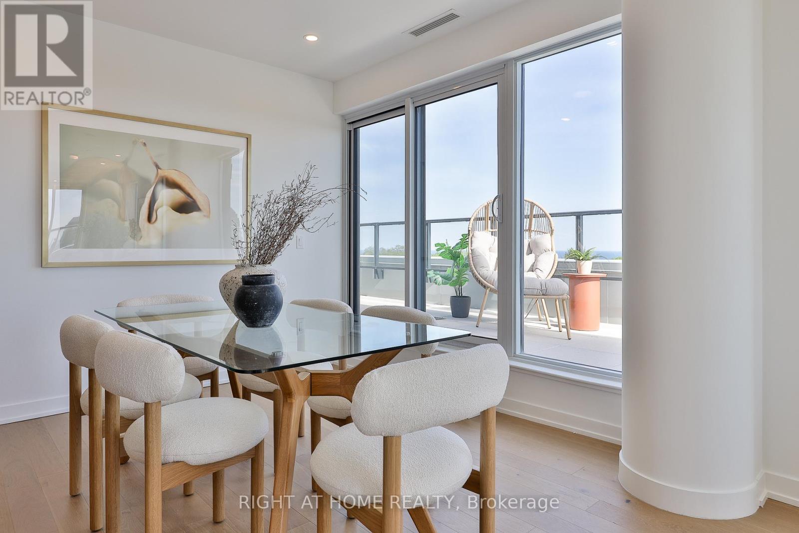 #602 1161 KINGSTON ROAD - 9