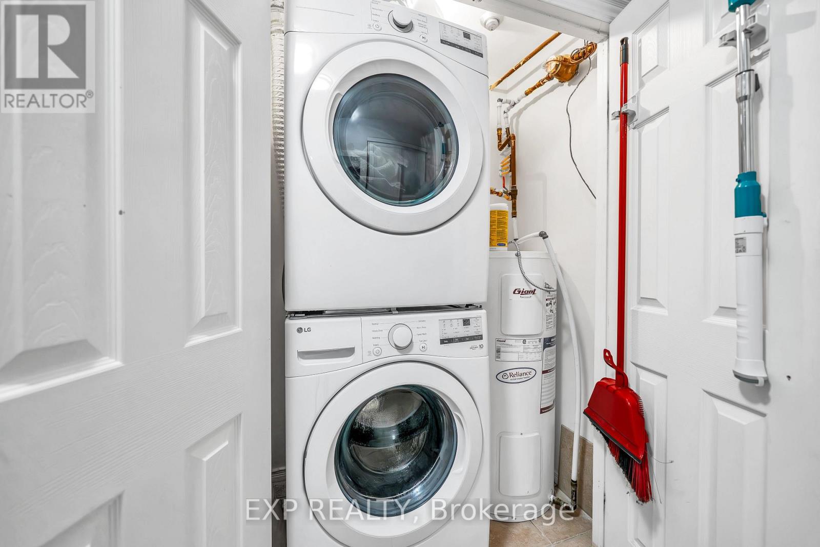 #208 83 ASPEN SPRINGS DRIVE - 20