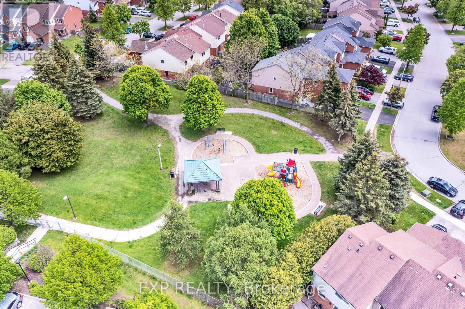 #208 83 ASPEN SPRINGS DRIVE - 23