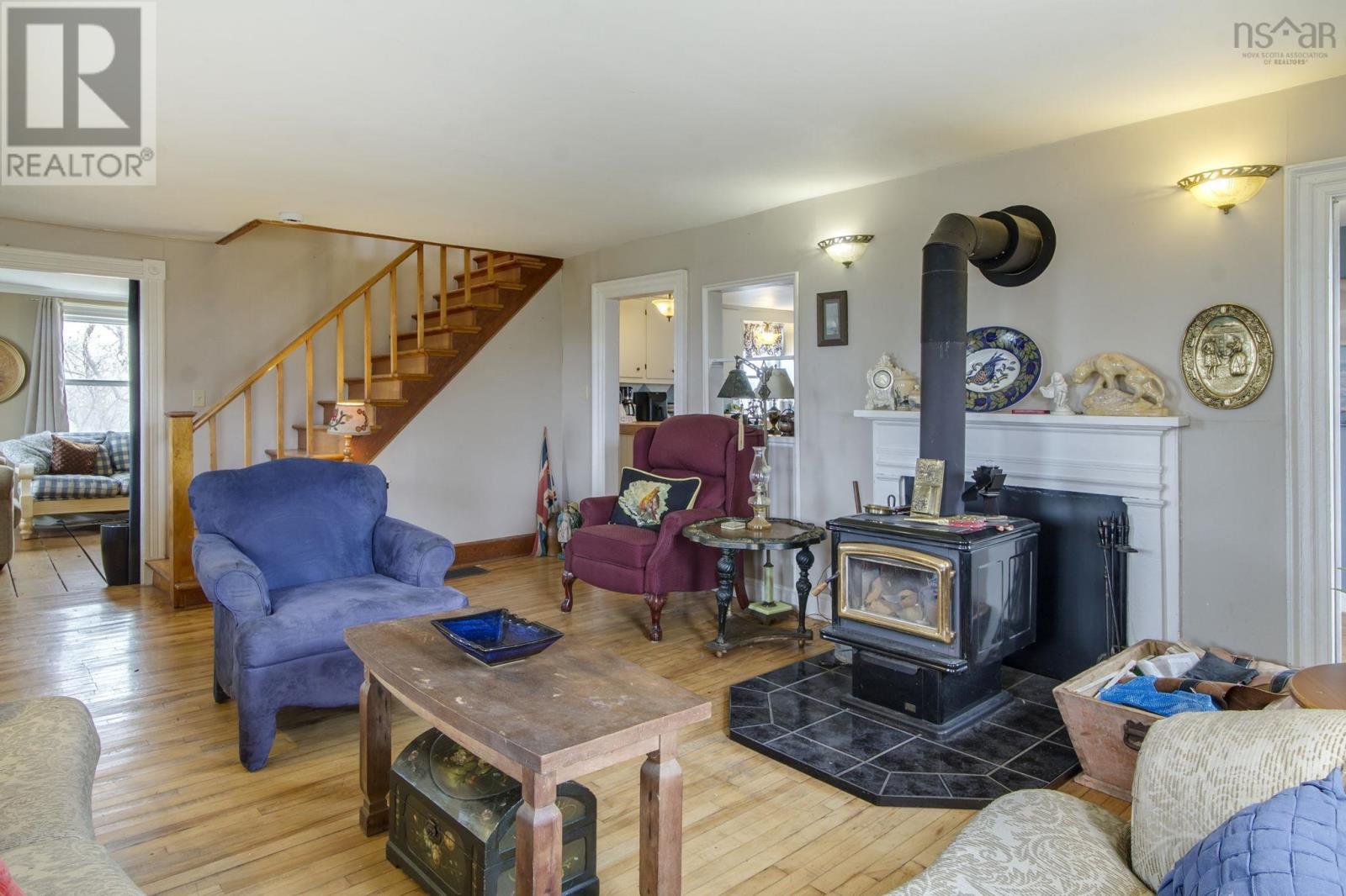 6209 Highway 1 - 4