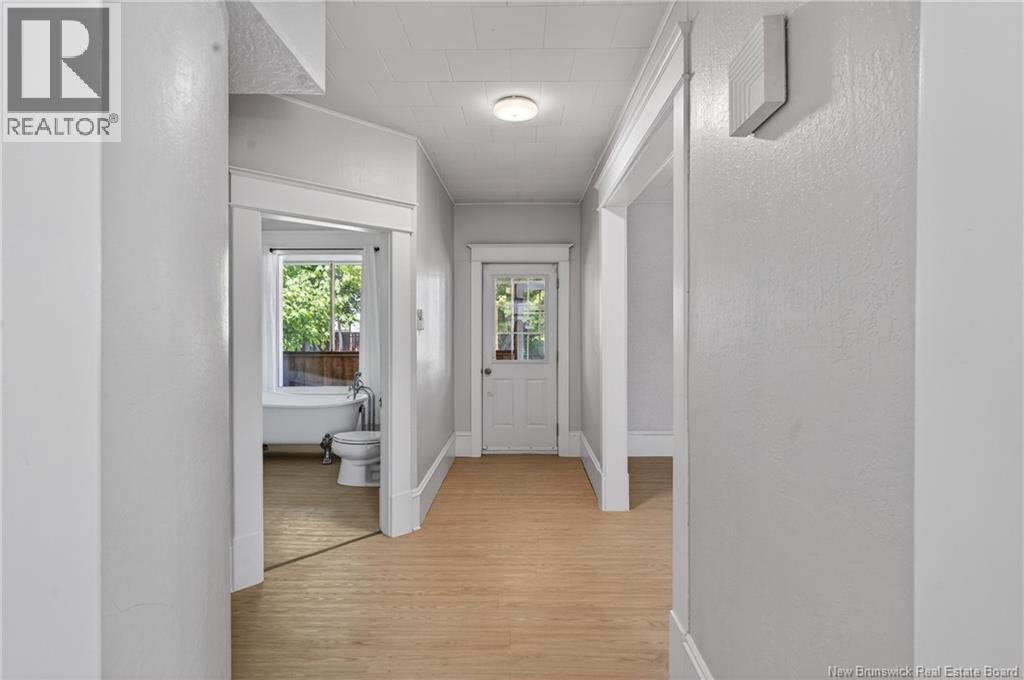 17 Minto Street - 12