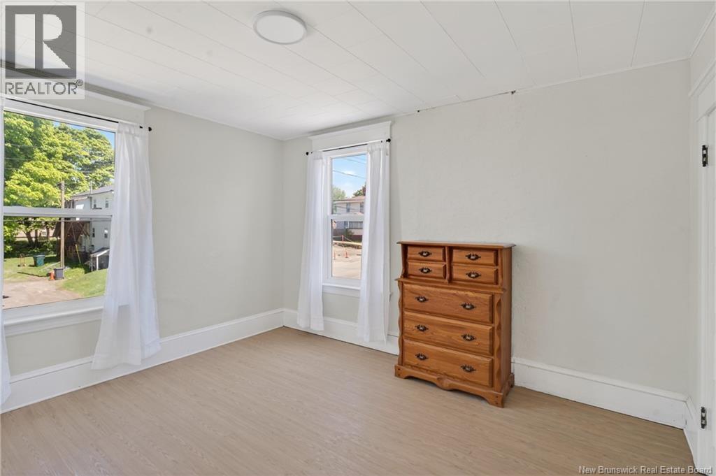 17 Minto Street - 18