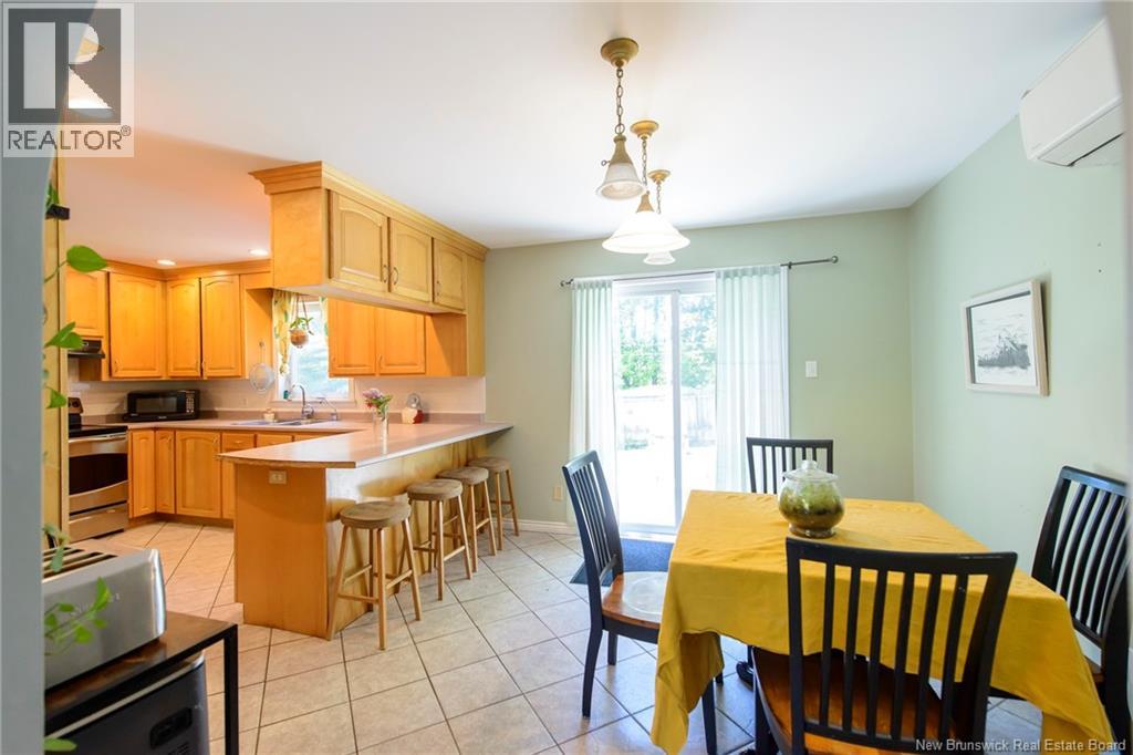 7 Baycrest Drive - 7