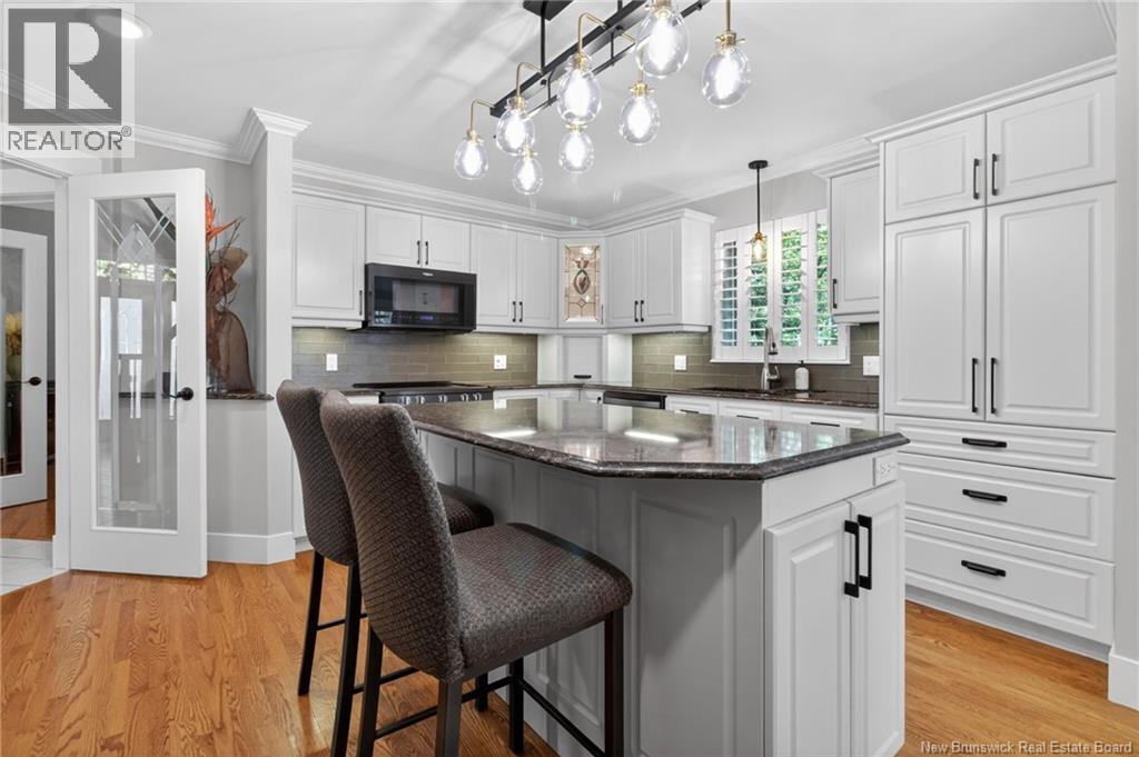 18 Morewood - Image 14