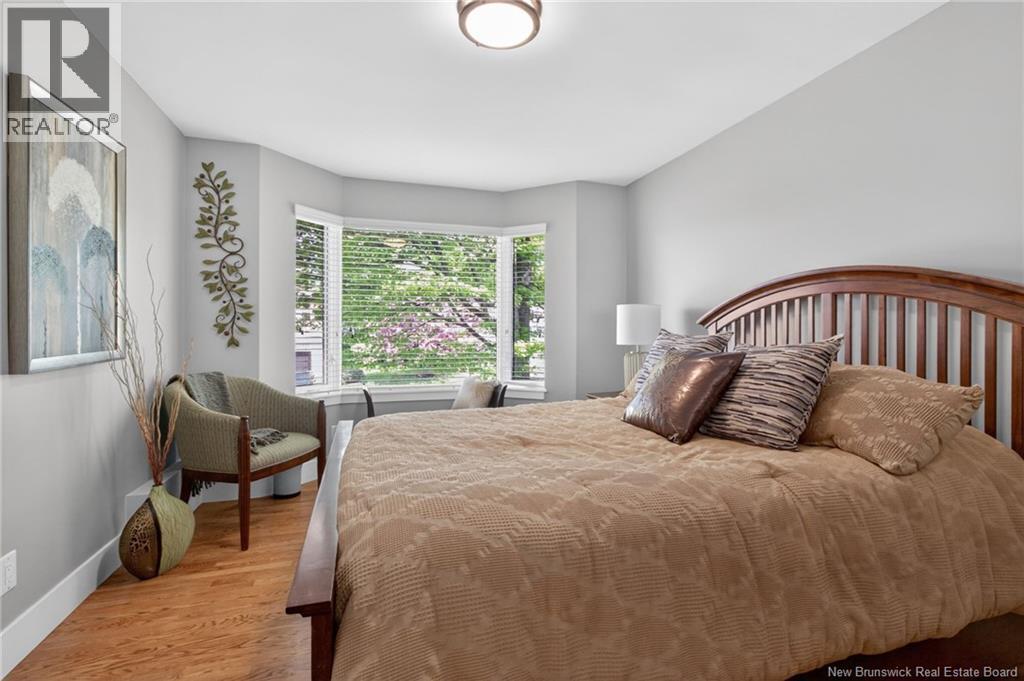 18 Morewood - Image 32