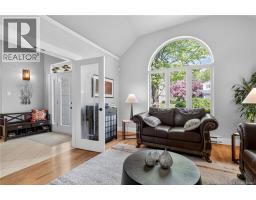 5pc Ensuite bath - 18 Morewood, Moncton, NB E1A6L6 Photo 10