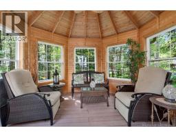 18 Morewood, photo 4