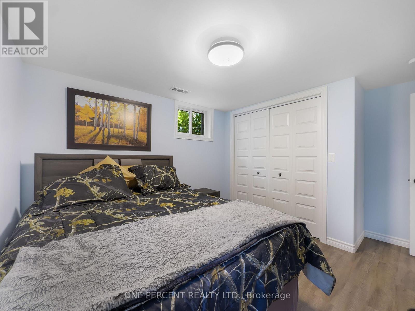 22 BRADGATE ROAD - 32