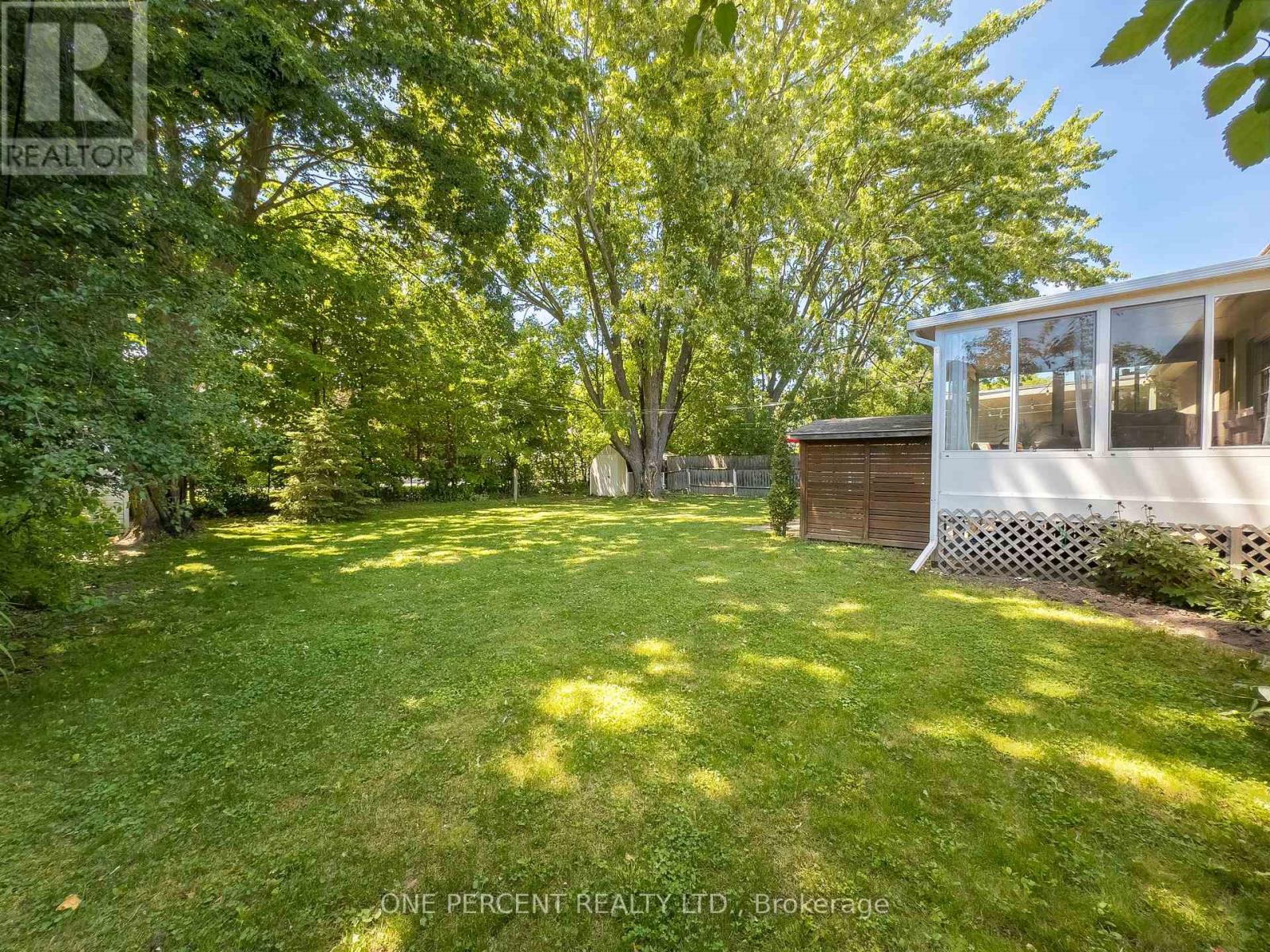 22 BRADGATE ROAD - 38