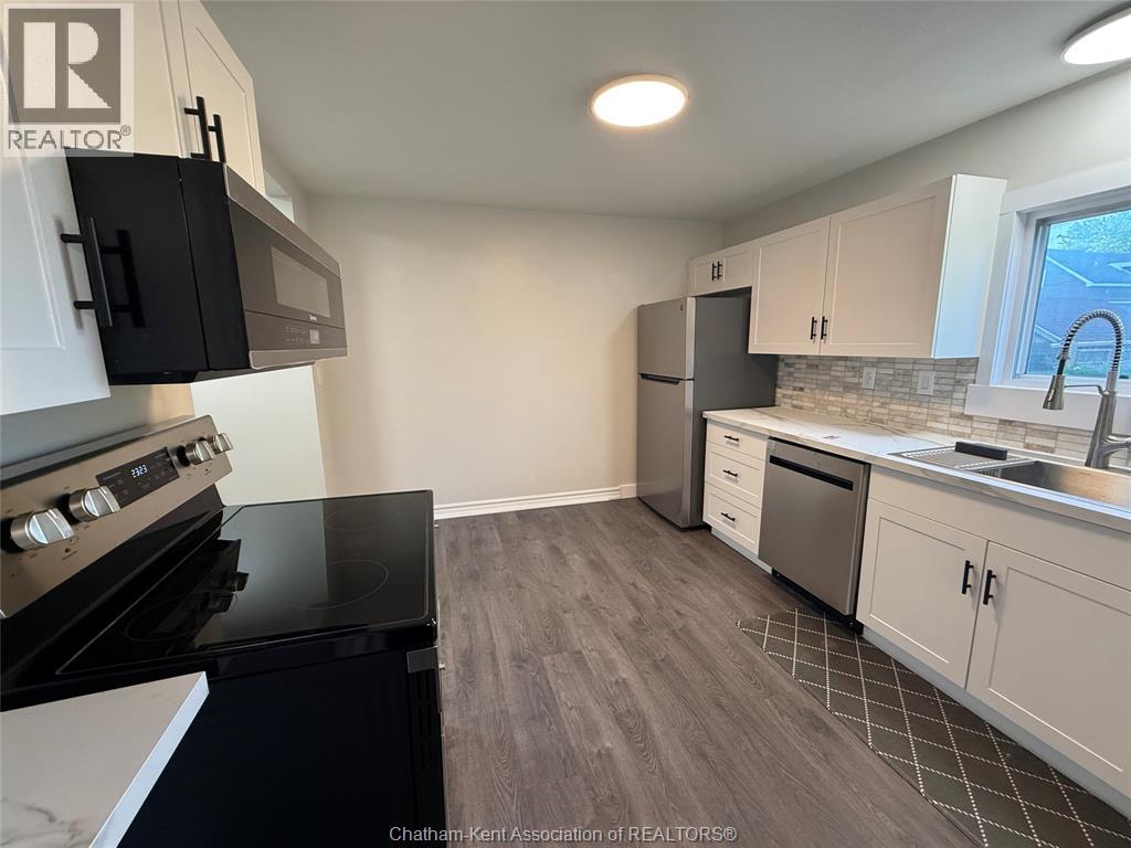 318 LAFONTAINE STREET - 21