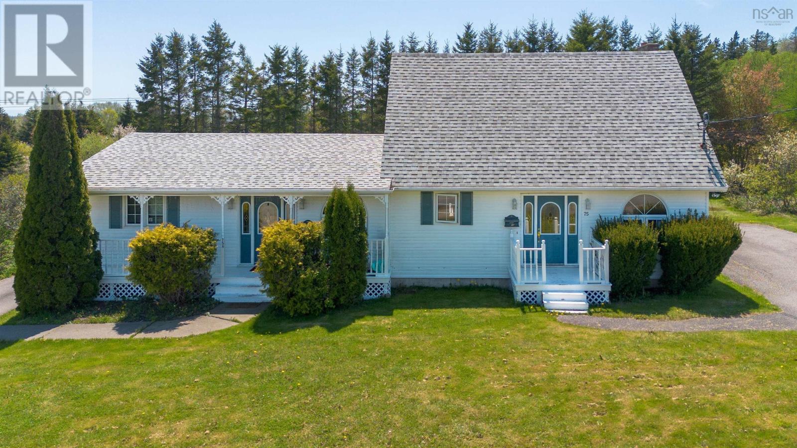 75 Deerfield Drive - 1