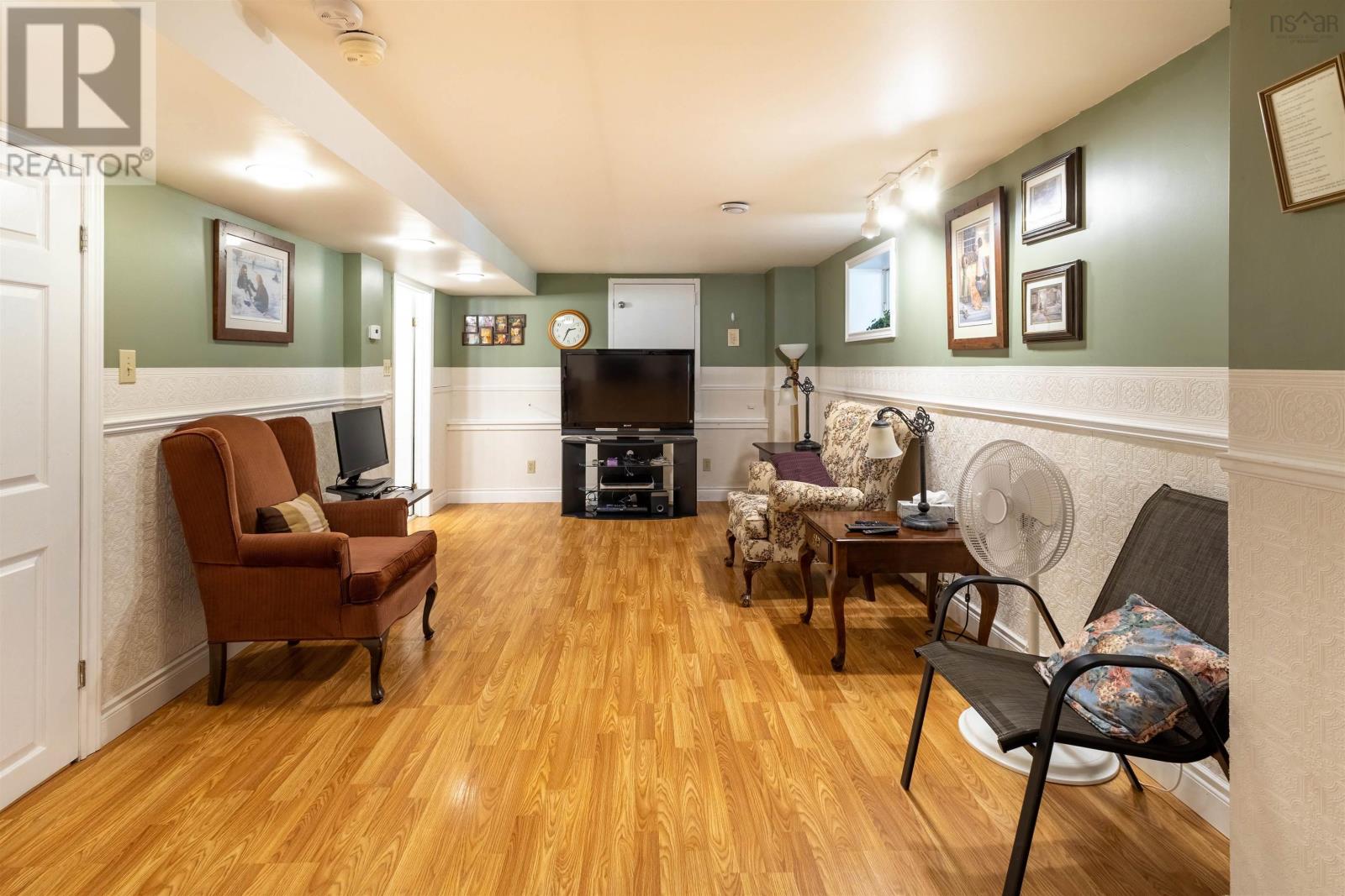75 Deerfield Drive - 19