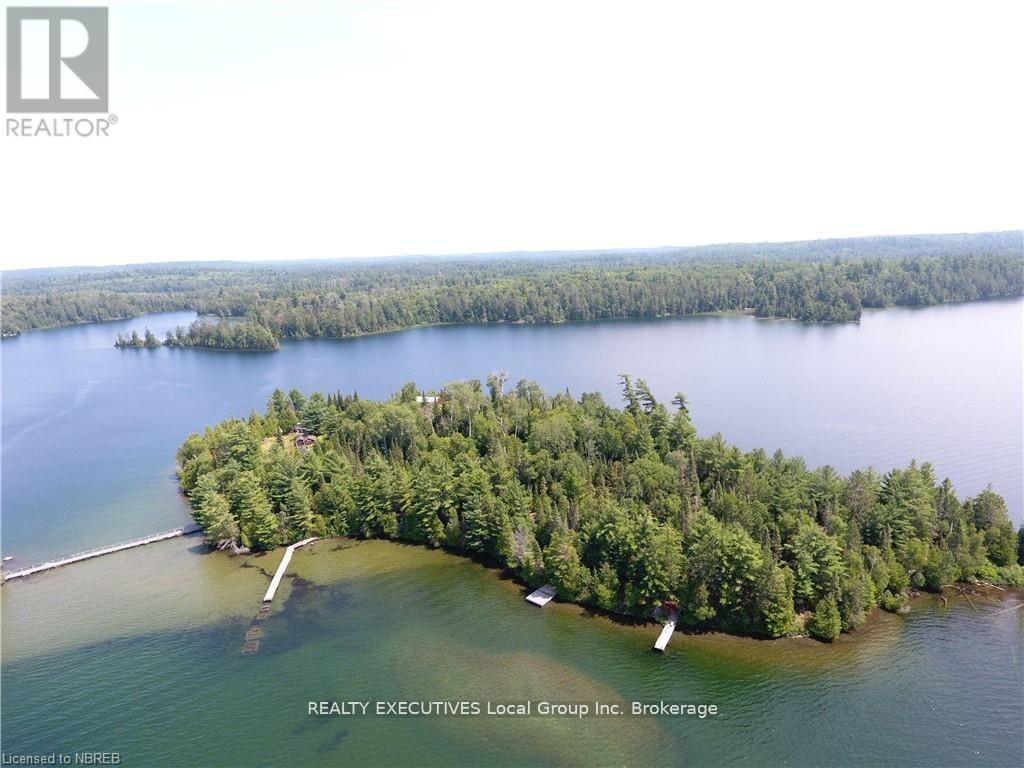 58 ISLAND 938 LAKE TEMAGAMI - 2