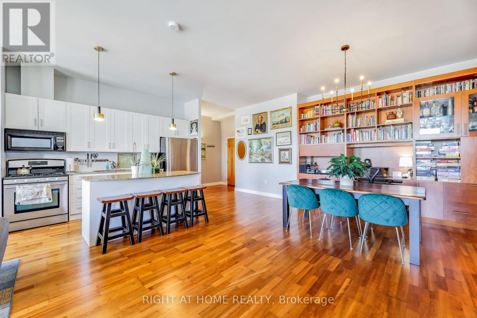 #504 1 ST JOHNS ROAD - 7